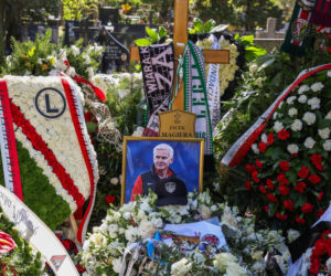 Tak wygląda grób Jacka Magiery dwa dni po pogrzebie