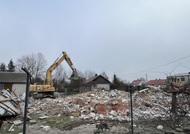 Odbudowa domu w Wyrykach Woli pod Włodawą