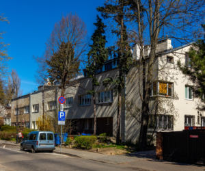 Domy przy Katowickiej 8, 8A i 8B w Warszawie
