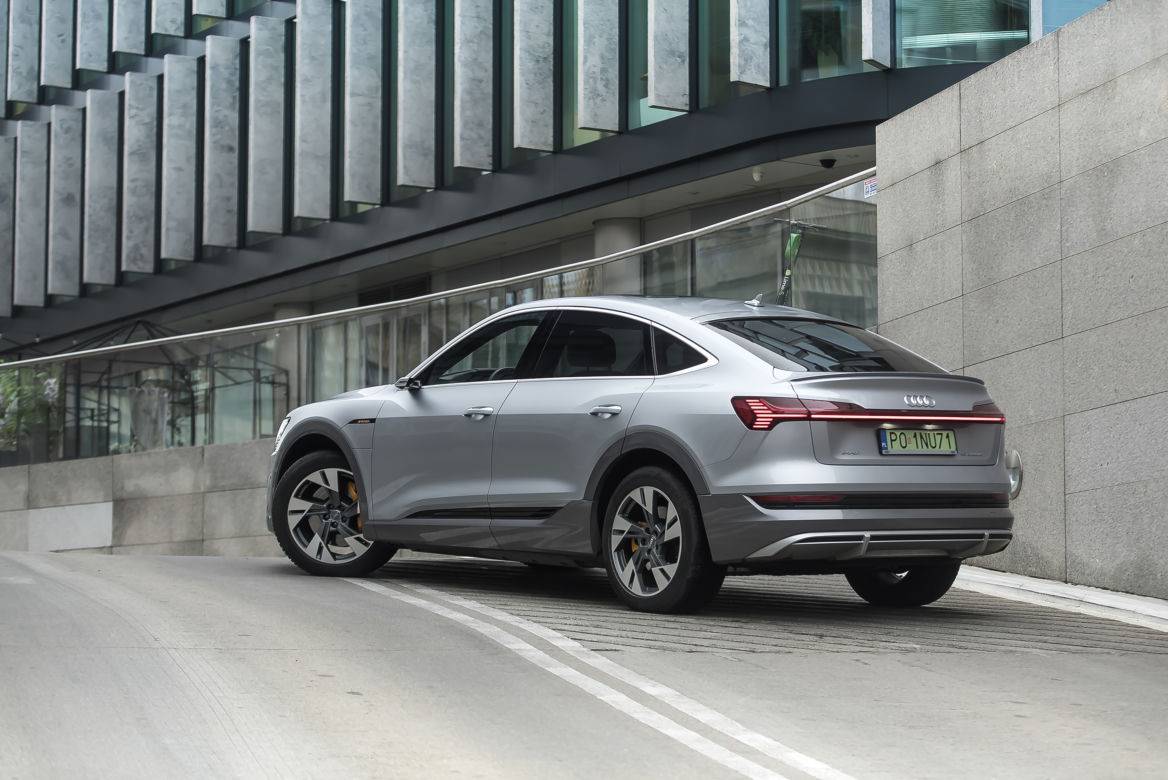 Audi e-tron Sportback S Line 55 quattro 