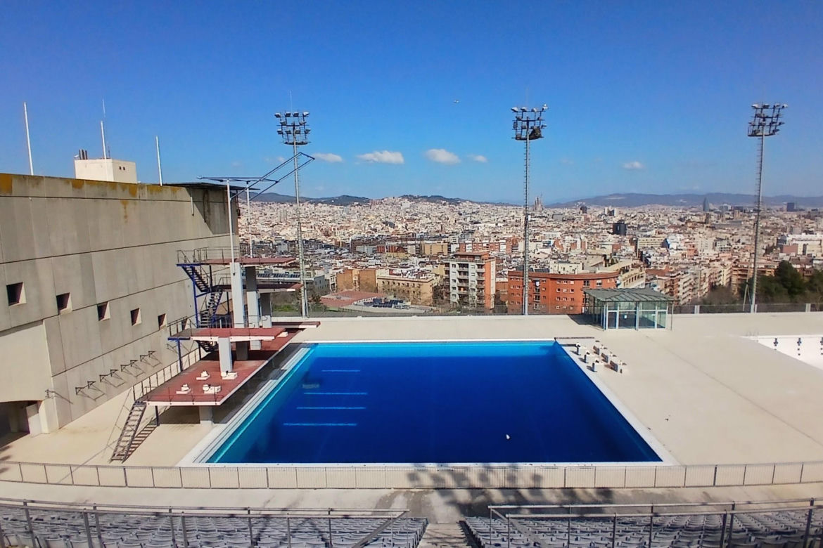 Piscina Municipal de Montjuïc w Barcelonie