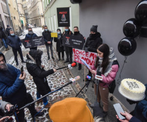 Protest branży weselnej w Toruniu. List do rządu, postulaty i tort