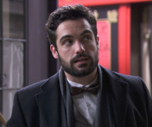 Akacjowa 38, odcinek 830: Inigo i Flor z satysfakcją obserwują, jak ich nielegalny interes kwitnie