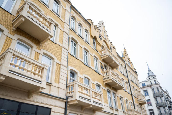 Zabytkowa kamienica przy ul. Targowej 62