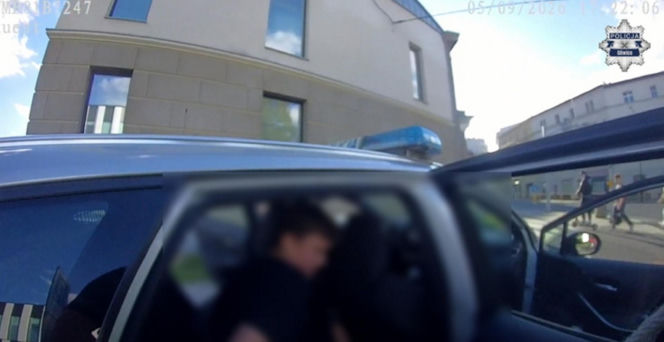 Nietypowy pościg w Gliwicach... 14-latek uciekał uszkodzoną hulajnogą przed policją