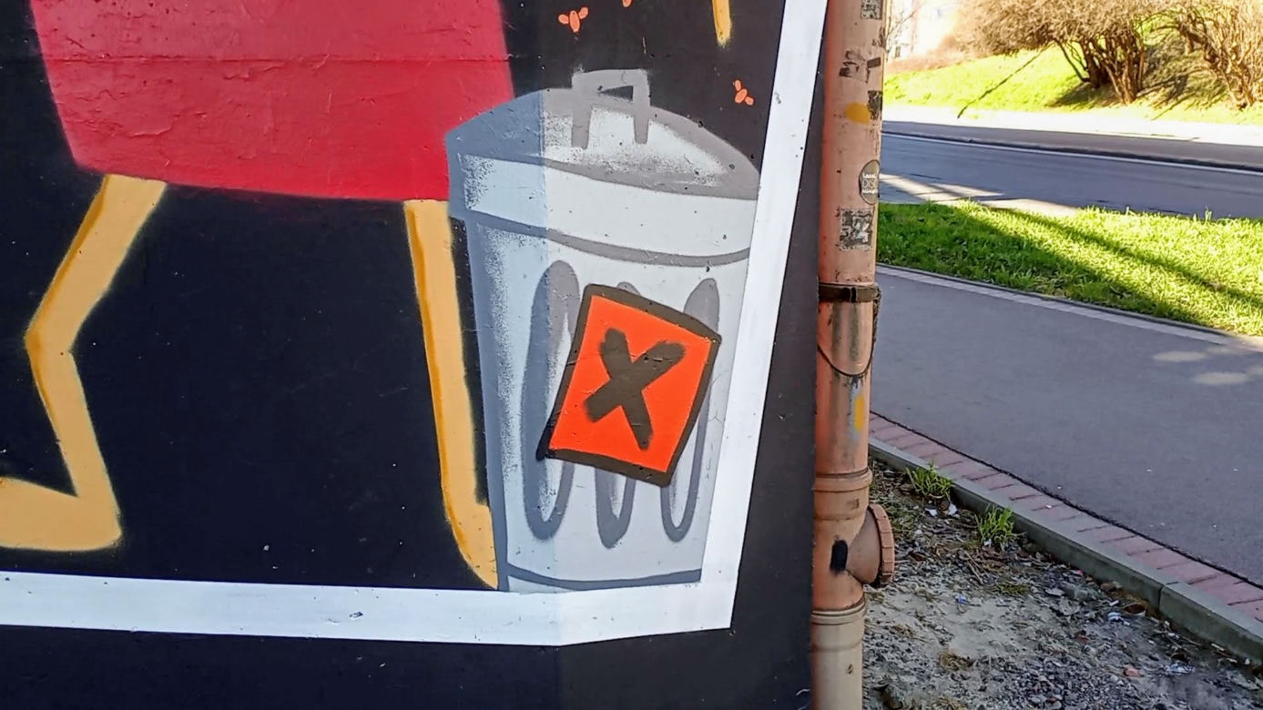 Polak i Ukrainiec wspólnie "sprzątają" świat. Nowy antywojenny mural w Szczecinie
