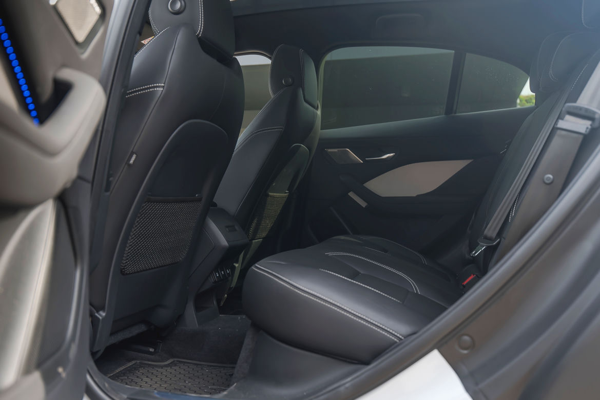 Jaguar I-Pace EV400 AWD HSE