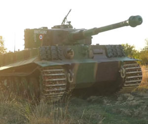 Od Waffen-SS do armii francuskiej. Czołg Tygrys I z Saumur znów jeździ