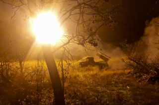 Zmasowany atak powietrzny w całej Ukrainie. Polska zareagowała na niebezpieczeństwo