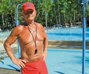 Stołeczne  baseny  zapraszają w upały