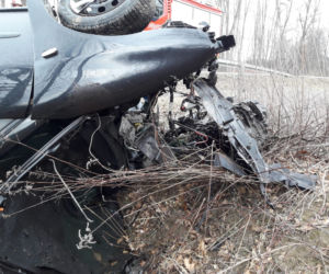 To cud, że kierowca przeżył ten wypadek! KOSZMARNE dachowanie w Starym Sączu