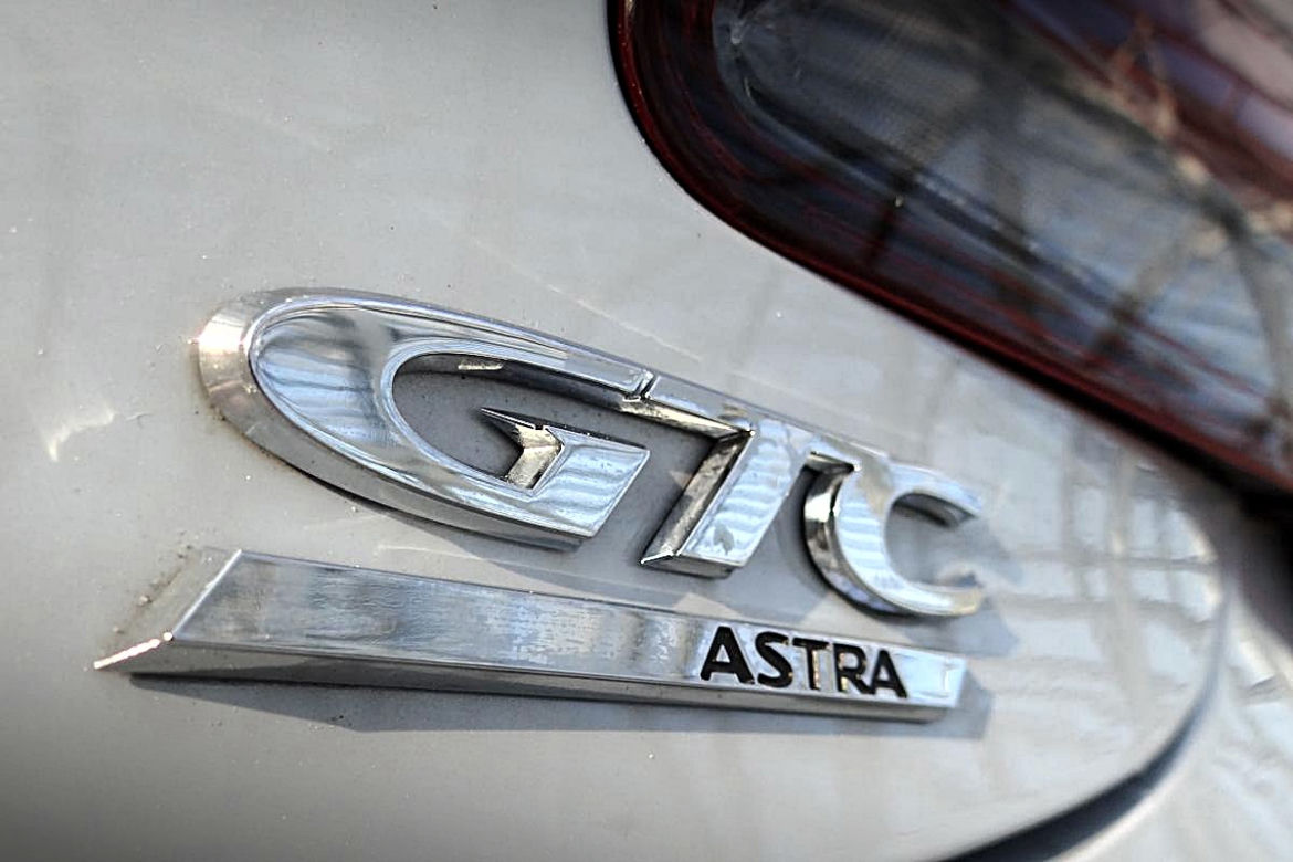Opel Astra GTC