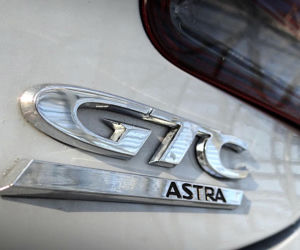 Opel Astra GTC