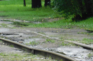 Tramwaje będą się wlokły jak żółwie. ZDMK wprowadził kolejne ograniczenia!