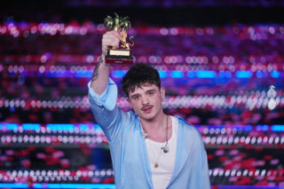 Rusza Sanremo 2026! Włoskie święto muzyki potrwa pięć nocy. Gdzie i kiedy oglądać? [Transmisja TV, online]