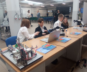 W Grudziądzu otwarto Centrum Programowania Robotów Przemysłowych