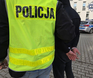 Porwali obywatela Ukrainy i torturowali w Częstochowie. Bili go młotkiem, polewali wrzątkiem. Znamy motyw