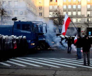 Zamieszki w Warszawie