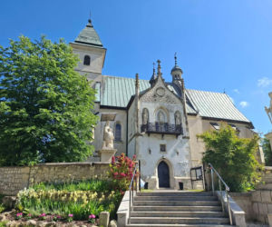 Sancygniów. Nazwa tej świętokrzyskiej wioski zmieniała się aż 7 razy. Dziś zabytki stoją tu jeden przy drugim