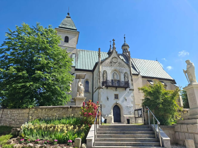 Sancygniów. Nazwa tej świętokrzyskiej wioski zmieniała się aż 7 razy. Dziś zabytki stoją tu jeden przy drugim