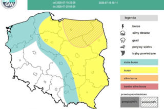 Bydgoszcz pod wodą po gwałtownej burzy. Zalane ulice, kilkadziesiąt interwencji