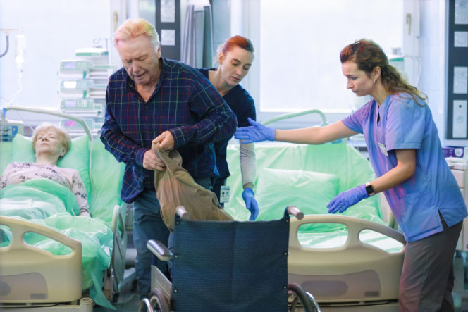 Nadchodzi „Sortownia”! Andrzej Chyra jako lekarz SOR-u w mrocznym serialu, jakiego jeszcze nie było