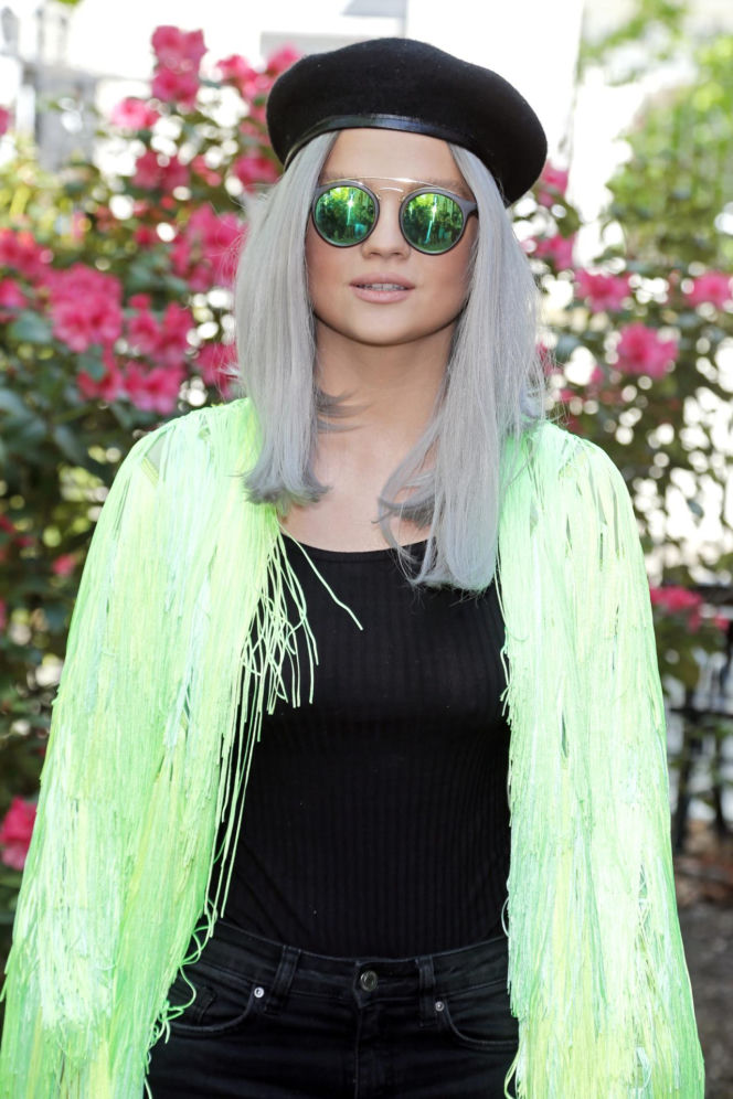 Margaret oceniła swoje stare stylizacje