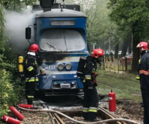 Pali się tramwaj