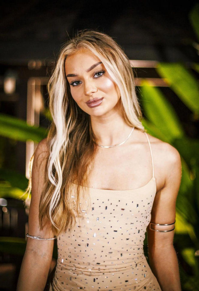 "Hotel Paradise 12" - uczestnicy