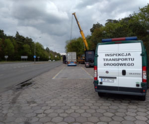 Przeładowana ciężarówka przejechała z Gdyni do Włocławka w dwie minuty