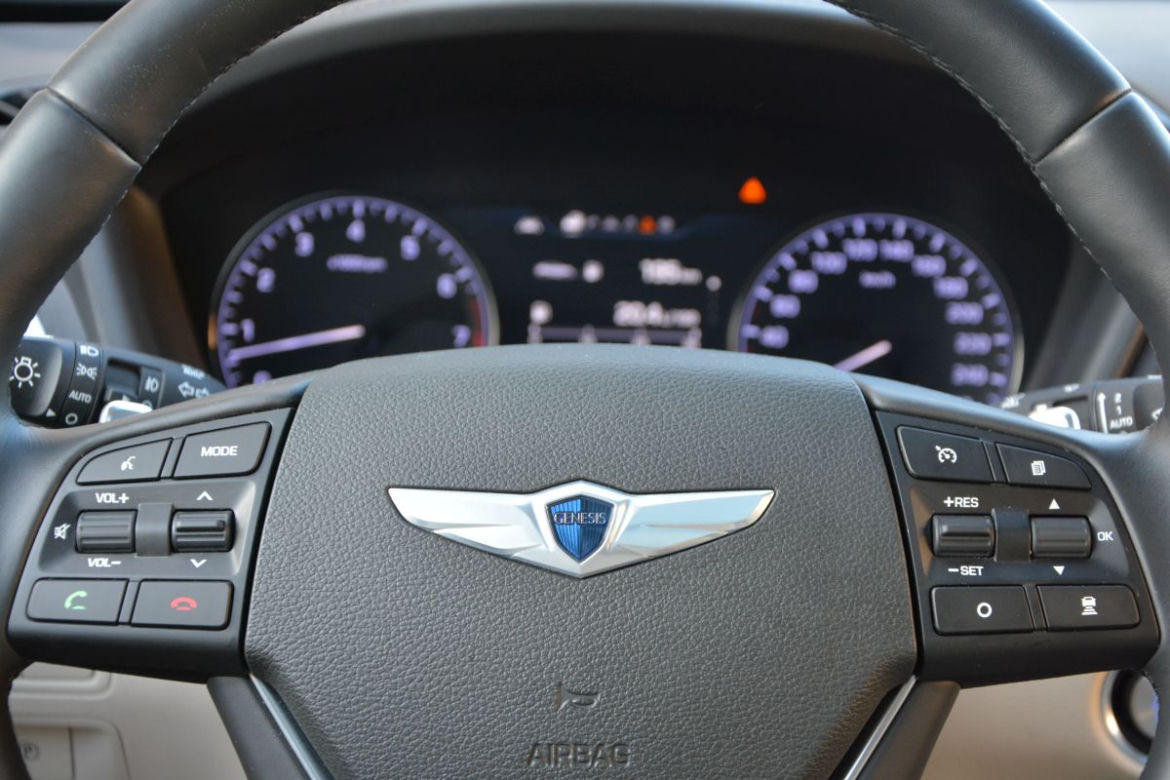 Hyundai Genesis 3.8 V6