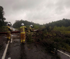 Awarie prądu i zalania. Pracowity weekend służb na Warmii i Mazurach
