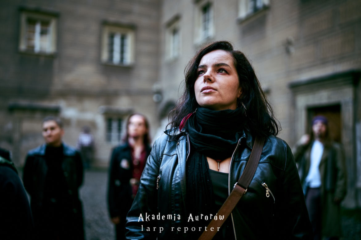 W Polsce istnieje Akademia Aurorów! Tak wygląda cykliczny larp dla fanów Pottera! [GALERIA]