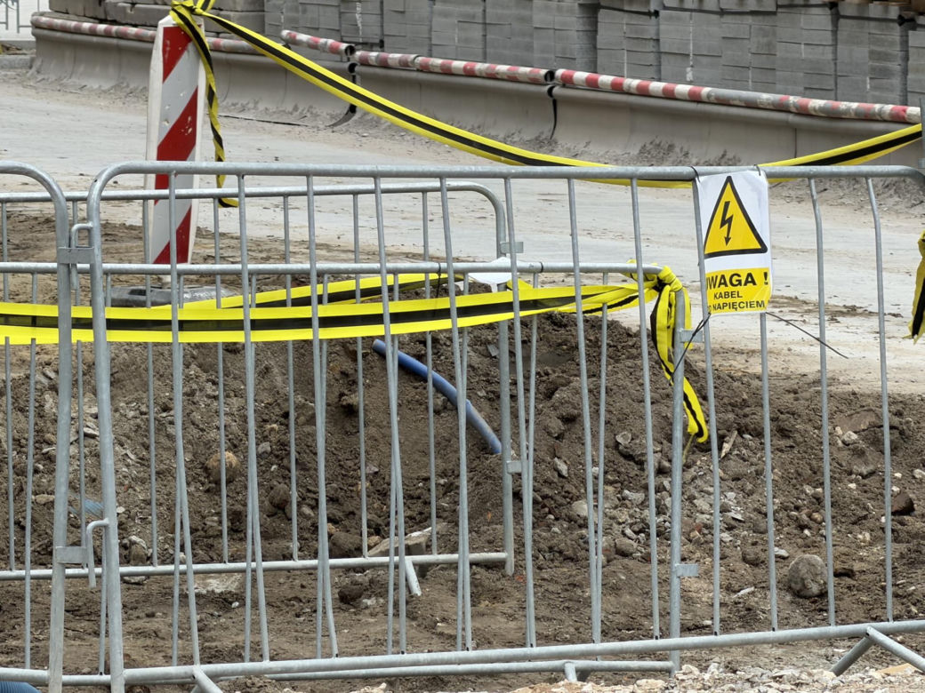 Niewybuch w centrum Warszawy. Zamknięto ulice