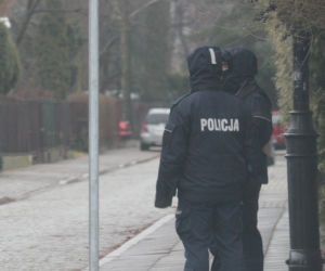 Policja pilnuje domu Jarosława Kaczyńskiego w Sylwestra
