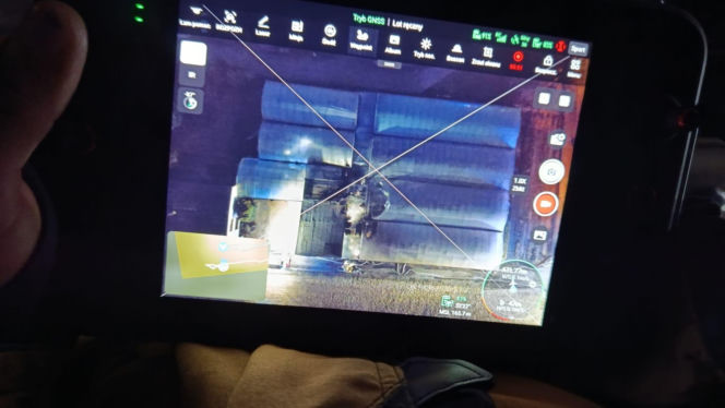 Pożar w zakładzie ogrodniczym w Lesznie. Jedna osoba została poszkodowana