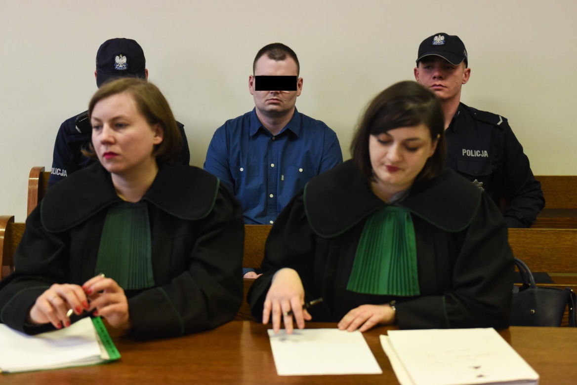 Kilka miesięcy po ślubie zamordował żonę i teściową. Okrutna zbrodnia w Wielkopolsce
