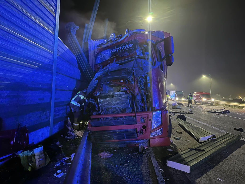 Wypadek na A1 ZDJĘCIA