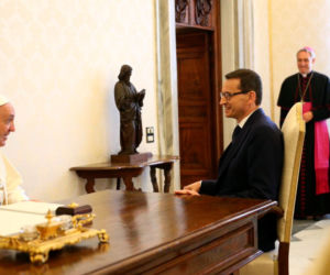 Premier Mateusz Morawiecki na audiencji u papieża Franciszka