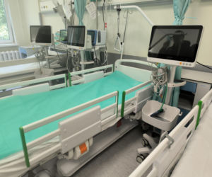 Szpital w Lesznie z darami od powiatu