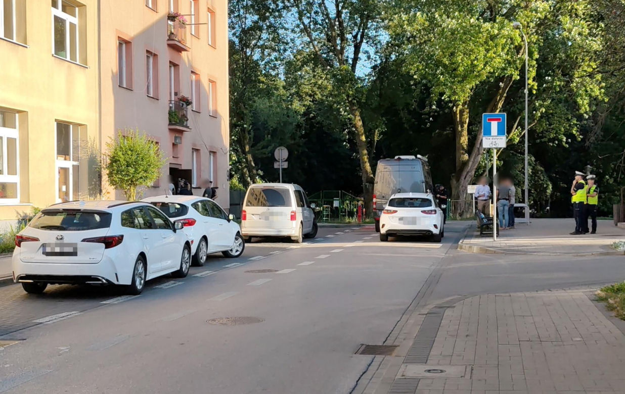 Cztery ciała w mieszkaniu! Wśród zmarłych zaledwie 8-dniowe dziecko