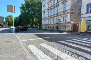 Nowe przejście dla pieszych na Narutowicza. Będzie ich więcej w Lesznie