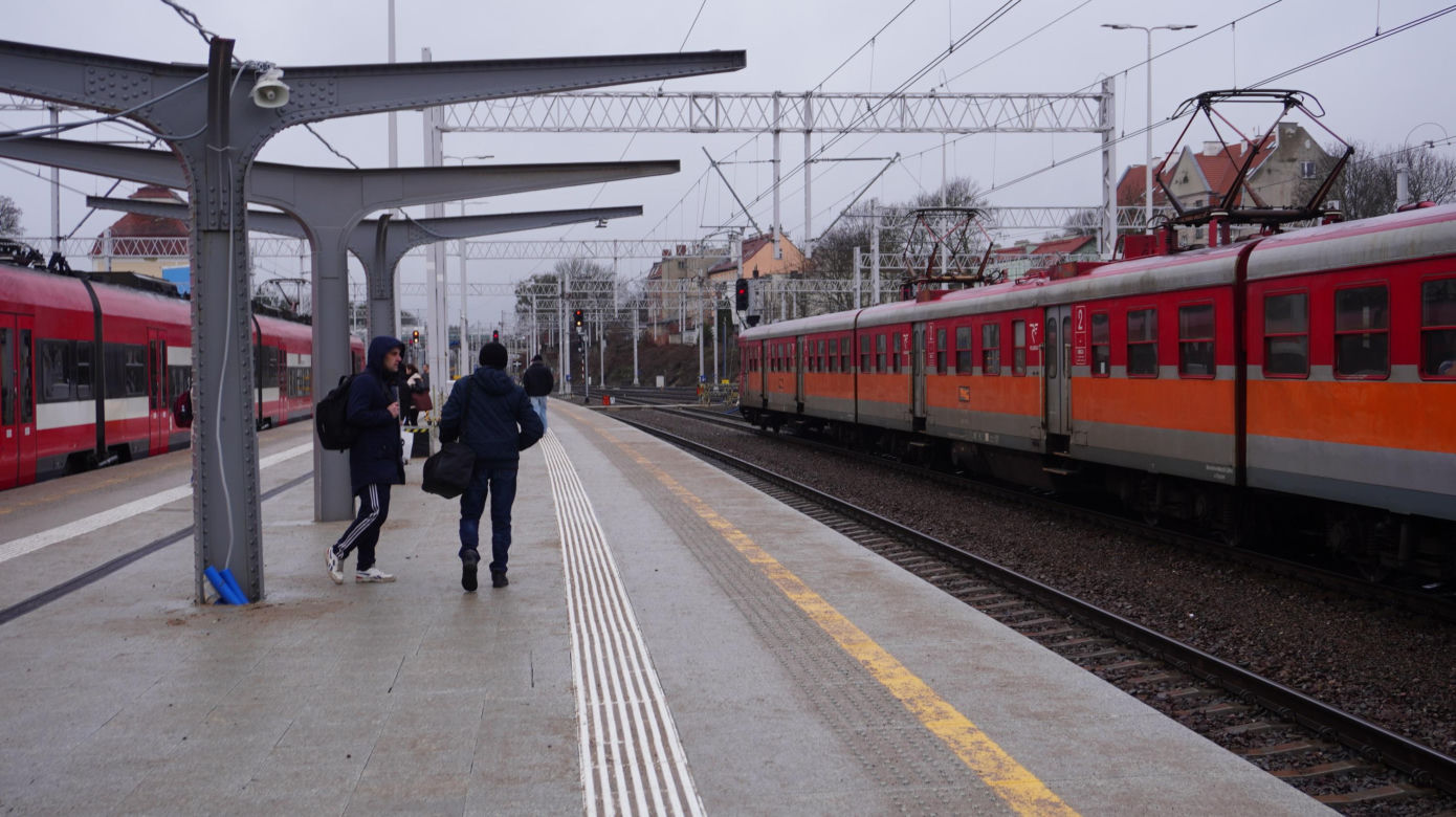 Postępują prace nad konstrukcją budynku Dworca Głównego w Olsztynie. Perony niemal na ukończeniu [ZDJĘCIA]