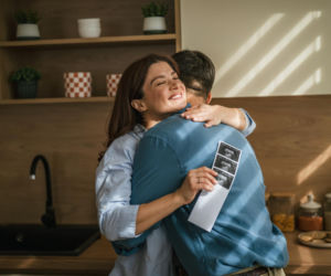 Przyszły tata ma ważne zadania. Tego nie powinna sama robić kobieta w ciąży