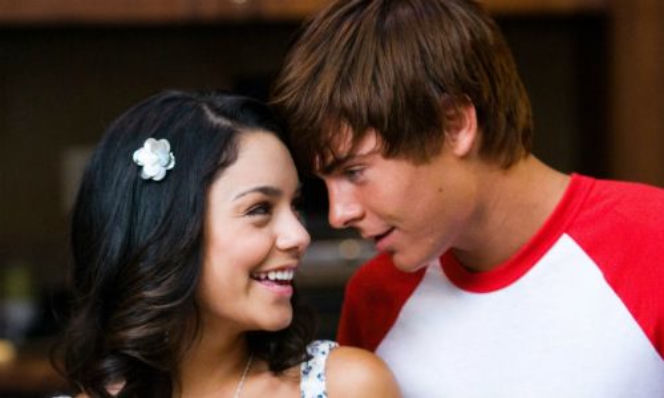 High School Musical 4 - zwiastun. Ponowne spotkanie w wideo fana