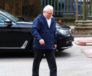 Wiosenny Lech Wałęsa na wielkanocnej mszy