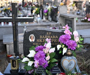 Grób pani Basi w pierwszą rocznicę śmierci