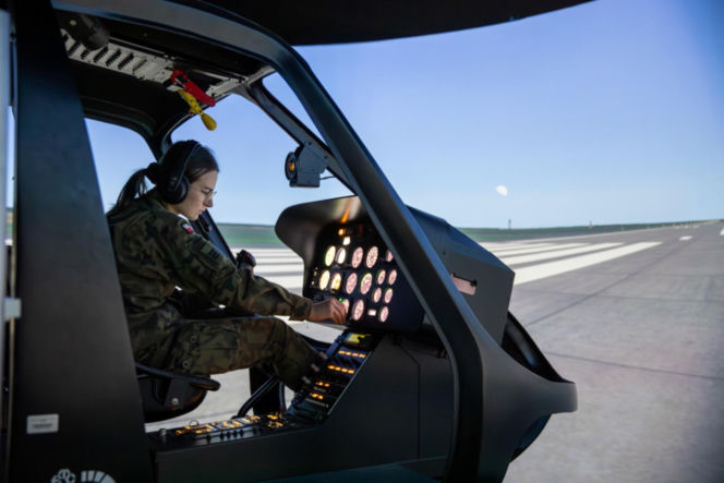 Symulator śmigłowca LAW