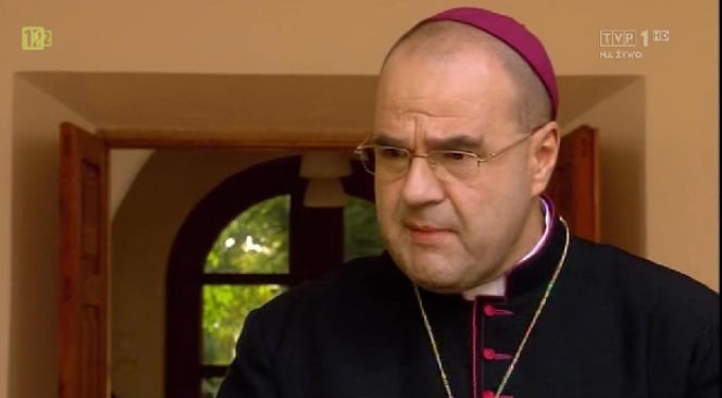 	Ranczo 9 sezon odc. 105. Ksiądz (Cezary Żak)