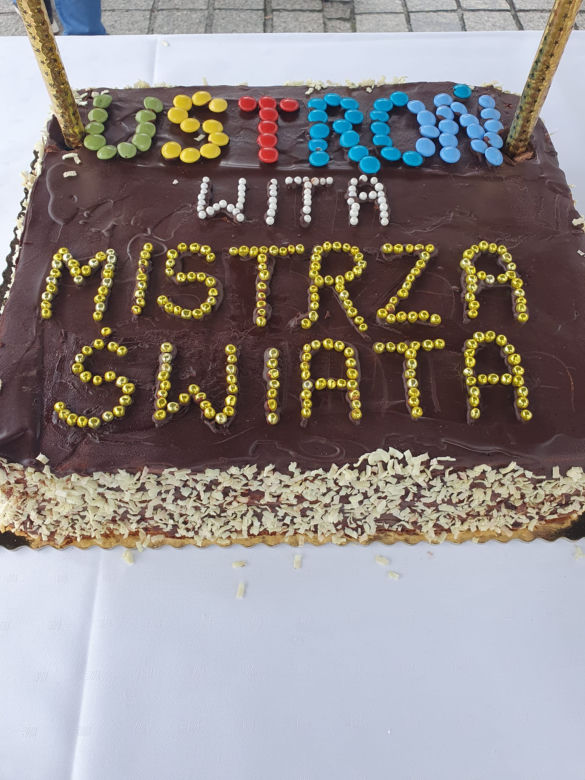 Wielkie świętowanie w Ustroniu. Na rynku powitano Piotra Żyłę i Pawła Wąska 